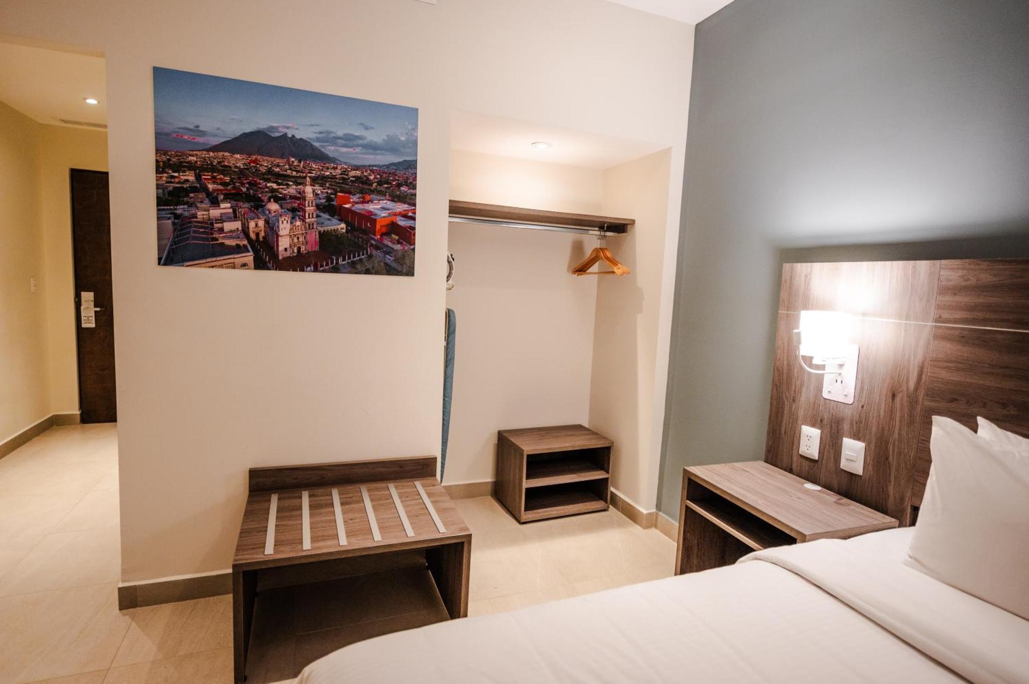 Hotel Centria Monterrey Eksteriør billede